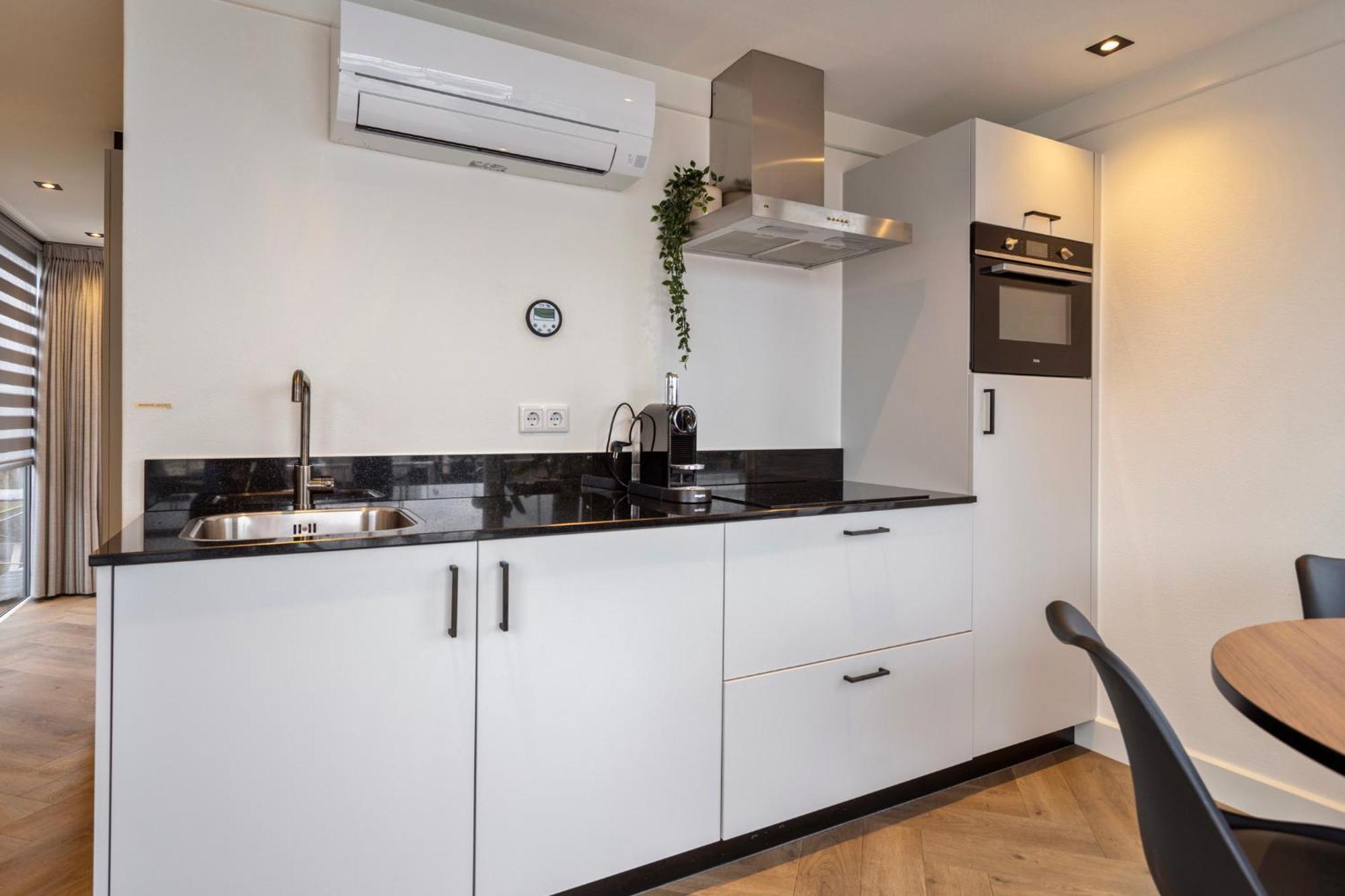 Luxurious Waterloft Near Beach And Centre By Weltevreden Experience Ζεεβόλντε Εξωτερικό φωτογραφία