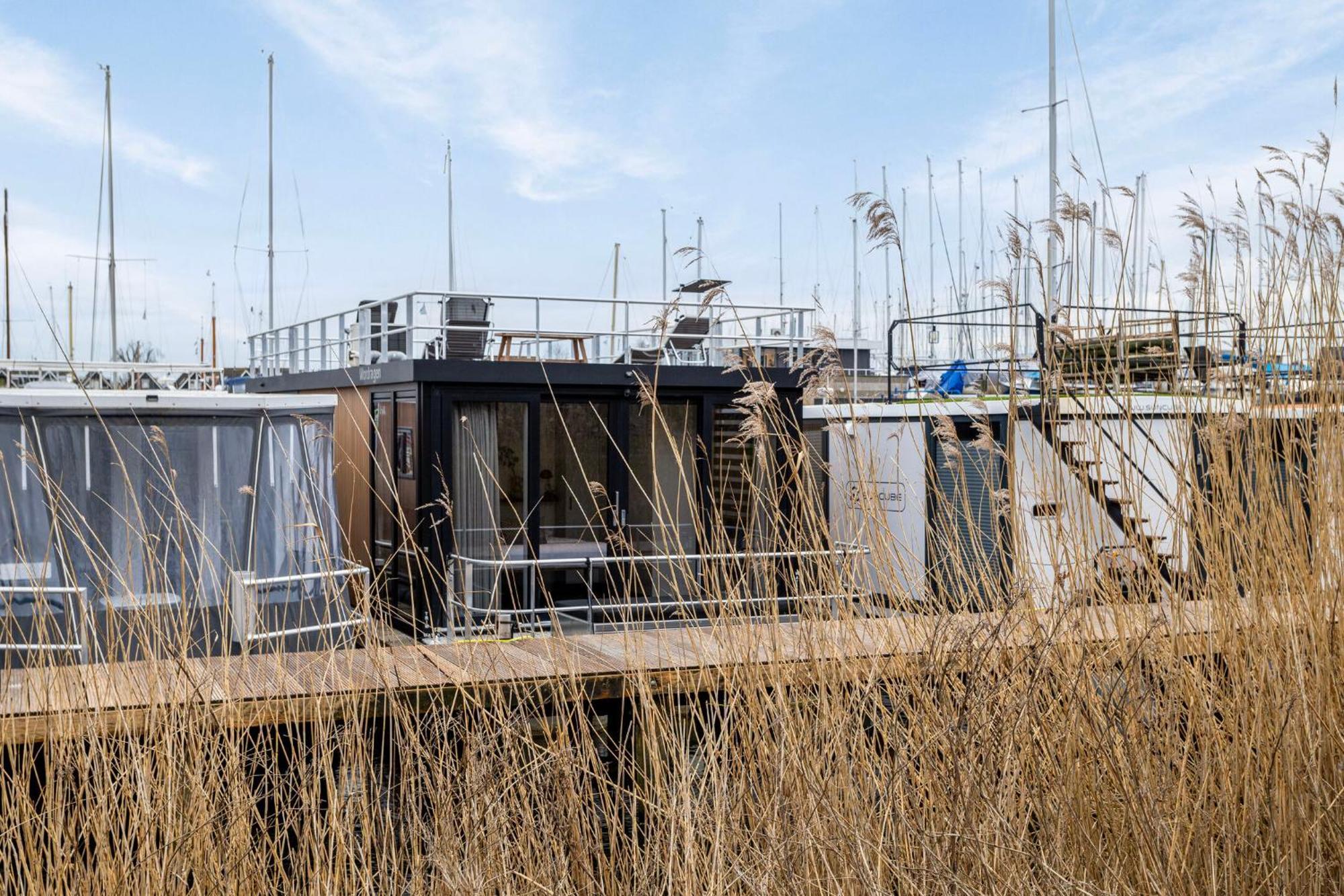 Luxurious Waterloft Near Beach And Centre By Weltevreden Experience Ζεεβόλντε Εξωτερικό φωτογραφία