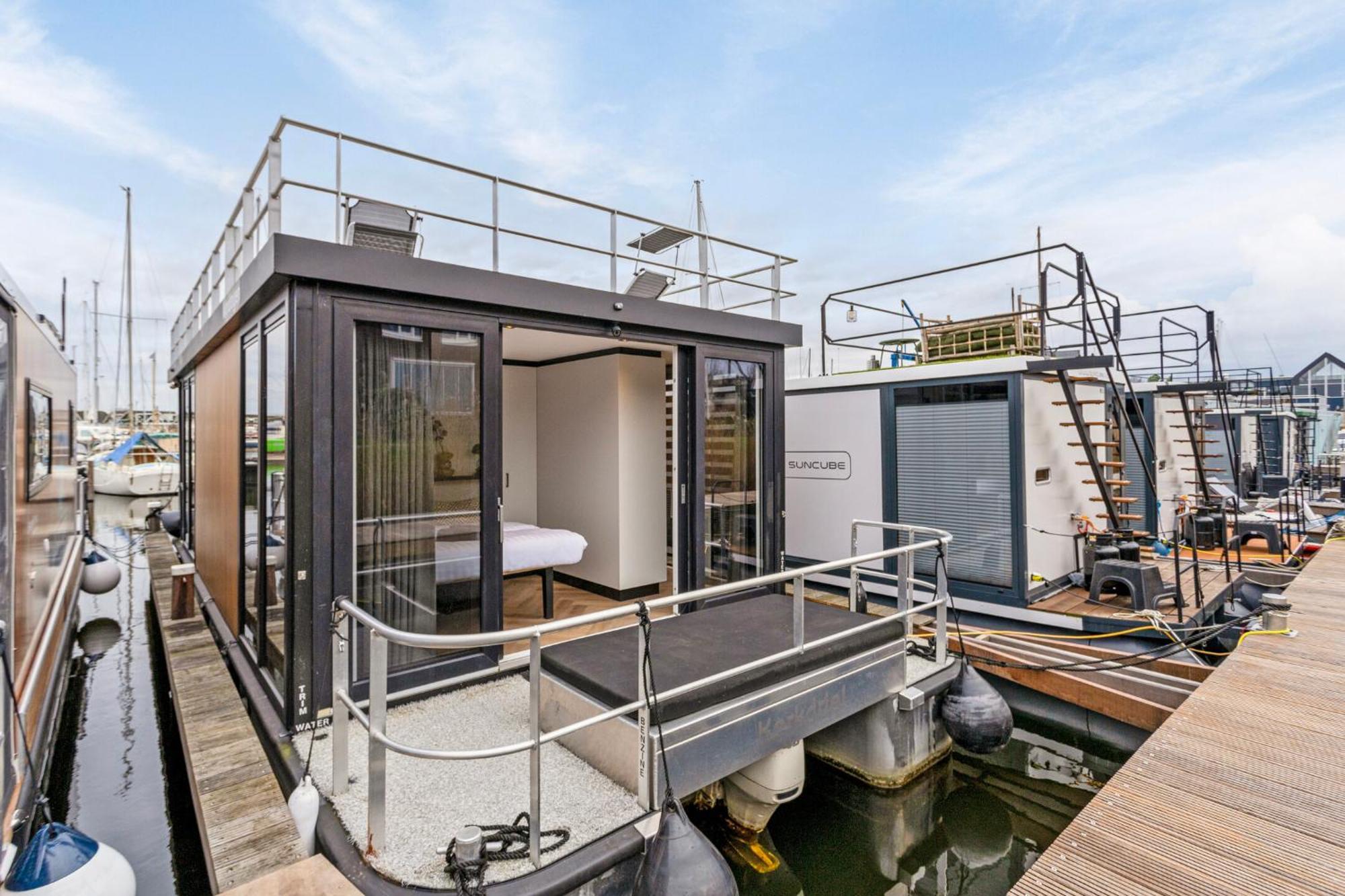 Luxurious Waterloft Near Beach And Centre By Weltevreden Experience Ζεεβόλντε Εξωτερικό φωτογραφία